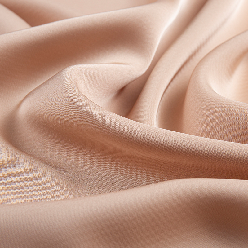 Weft Extendam Horizontalis Stripe Satin Fabric